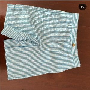 Kelly’s Kids blue and white seersucker shorts. So sharp! Size 6. Love it!